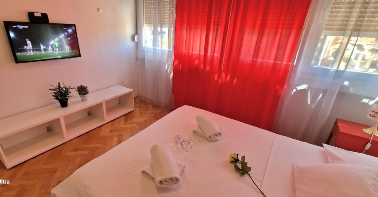 Apartments Zvone สปลิท ภายนอก รูปภาพ