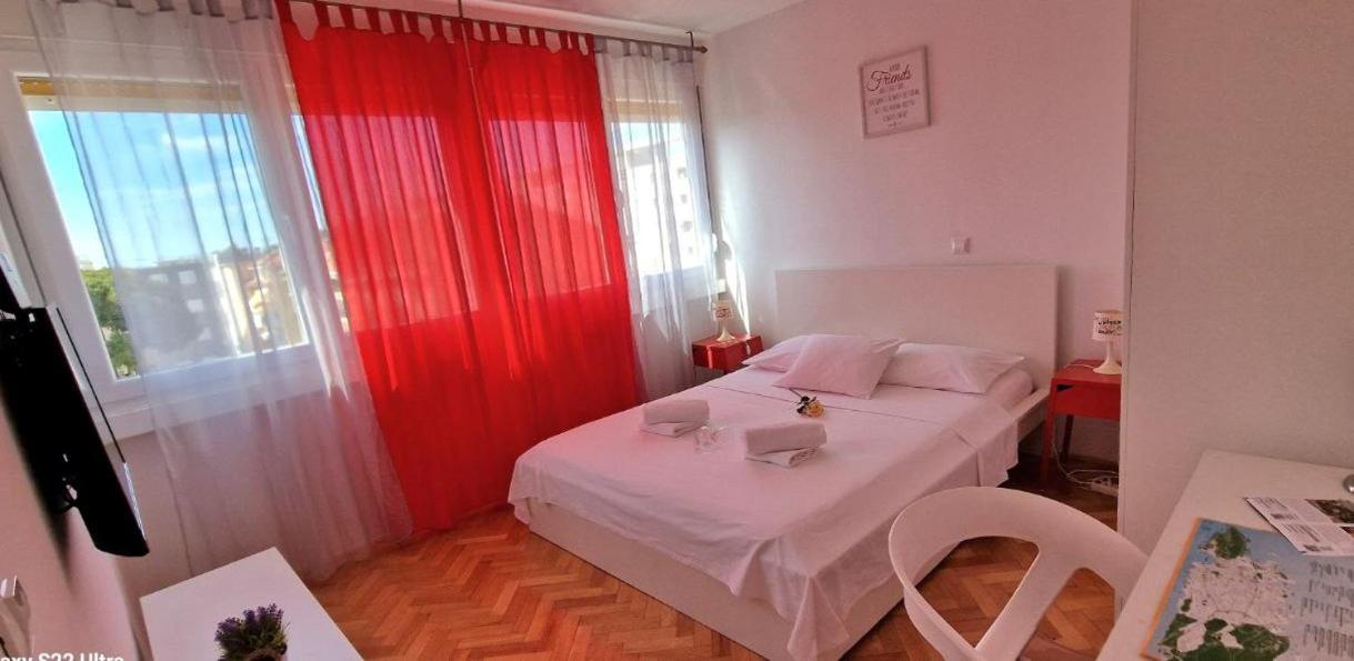 Apartments Zvone สปลิท ภายนอก รูปภาพ